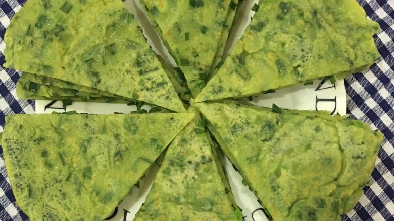 青汁鸡蛋韭菜饼