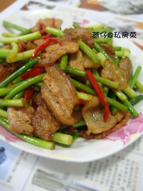 酱香蒜苔五花肉