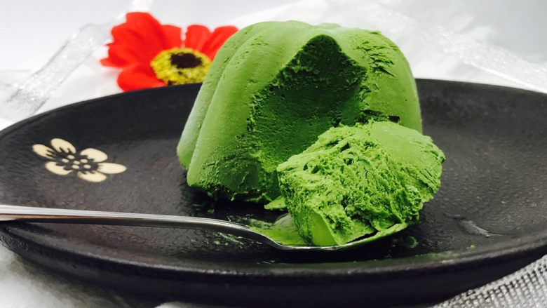 清爽夏日《日式抹茶冰淇淋》【甜点】,尝一口,嗯嗯,这股清爽直达心肺啊!爽啊!