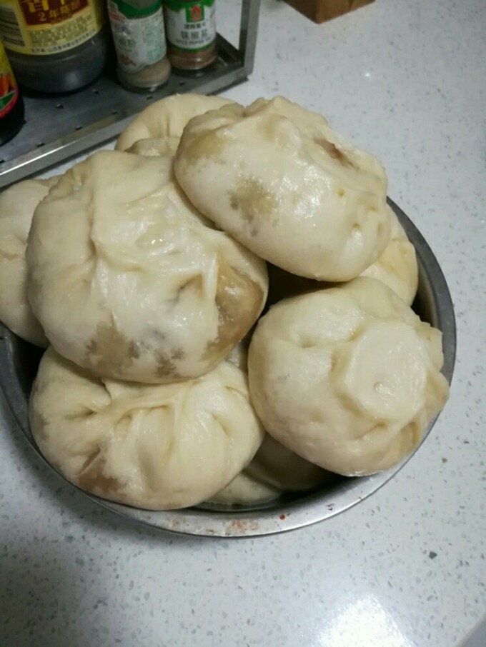 猪肉豇豆包子,香香的大包子出锅啦,快来尝尝吧😊