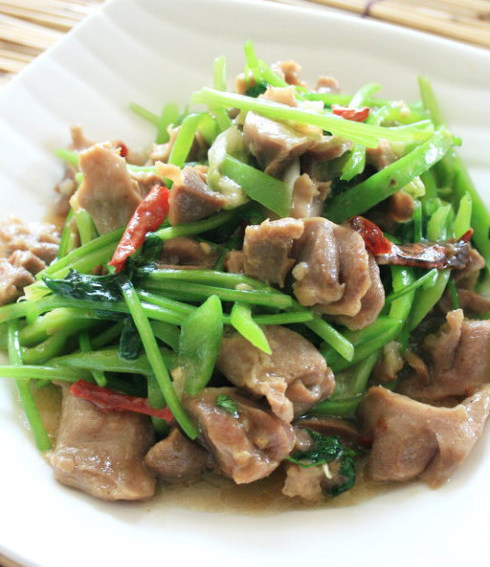 脆炒鸡胗