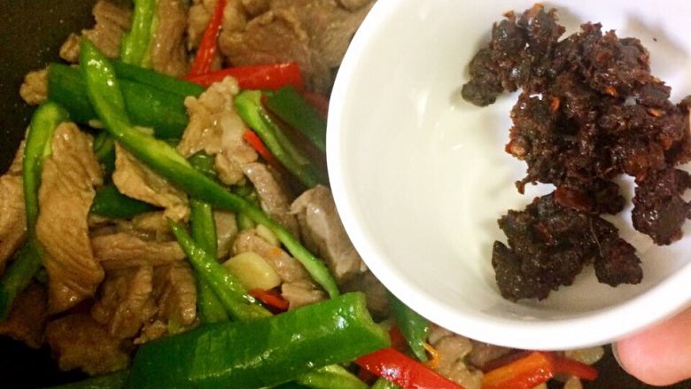 #热夏·菜谱专辑征集令#高颜值快手家常菜 农家小炒肉,加入豆豉,或者豆瓣酱,没有可以不放