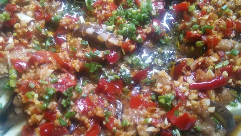 健康茄夹龙,出锅均匀撒䓤花(根据自已的口味咸淡可调)真正健康少油的美味茄子