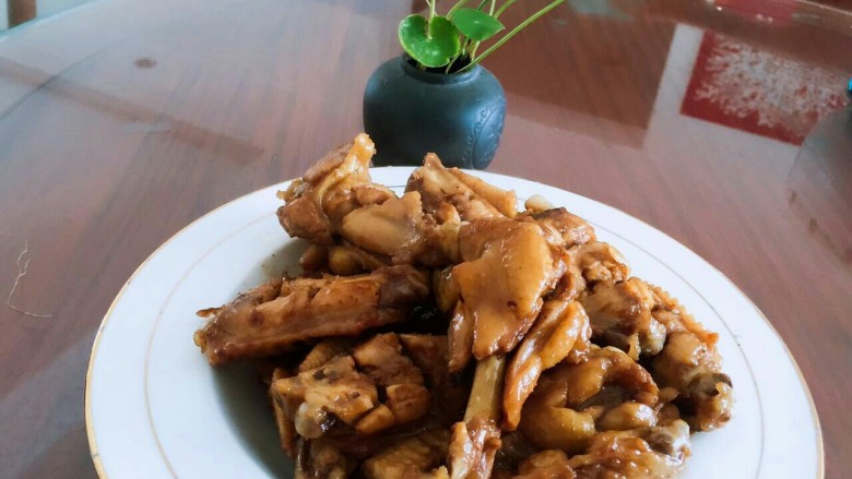 可乐鸡翅,最后摆盘啦