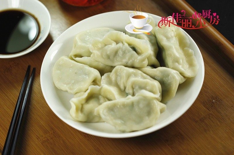 韭菜三鲜饺子