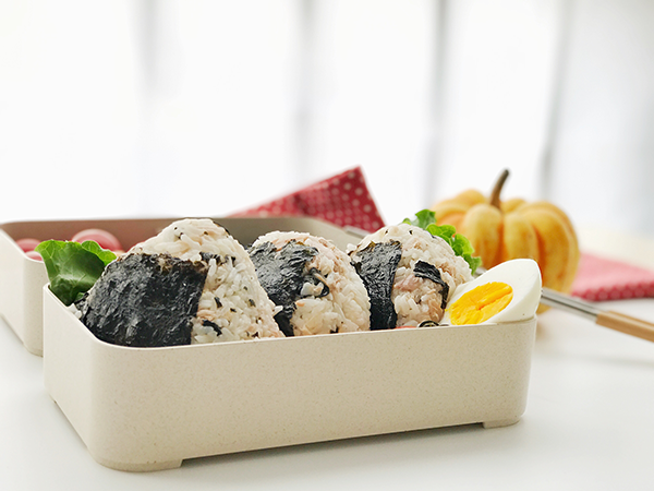 #明天吃什么?#吞拿鱼饭团便当,成品图