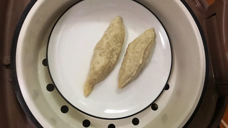超满足便当(21),饭煮好了 鱼丸也蒸好了