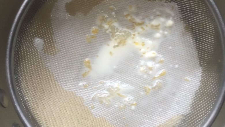 蓝莓挞,过筛,这样口感更细腻