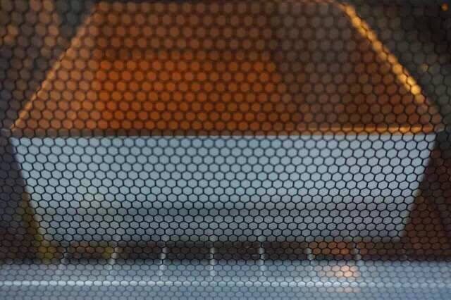 红糖枣糕,烤箱提前预热10分钟,上下火160度中下层40分钟。