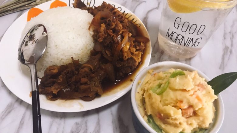 和风肥牛饭