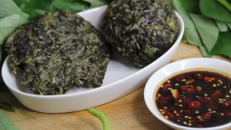 红薯叶窝窝头(80、90后童年美食),配合料汁、更加好吃