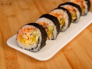 鳗鱼紫菜包饭