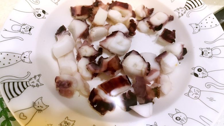 意大利海鲜低脂沙拉,立即过冷水,洗净后备用
