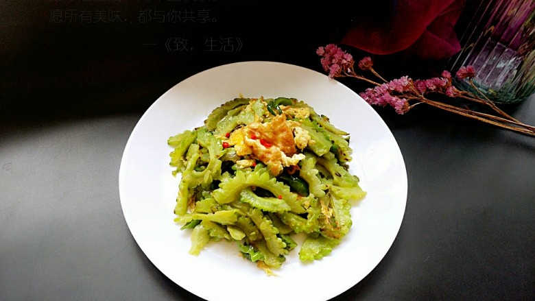 苦瓜青椒鸡蛋