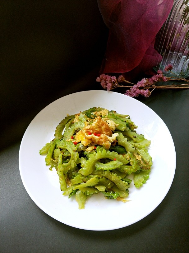 苦瓜青椒鸡蛋,成品图