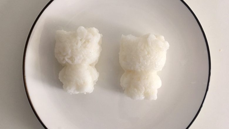 KT卡通便当,两只小白KT诞生~