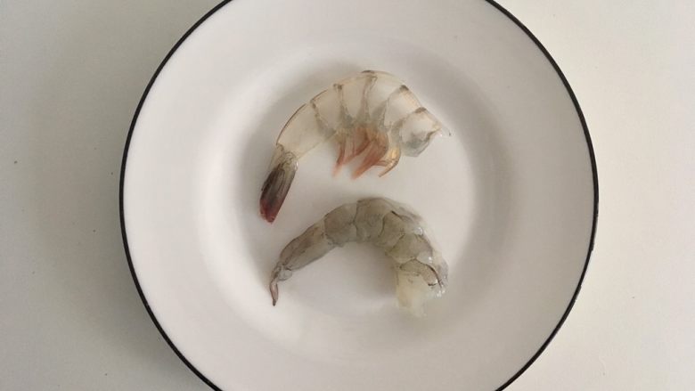 KT卡通便当,完美剥壳~