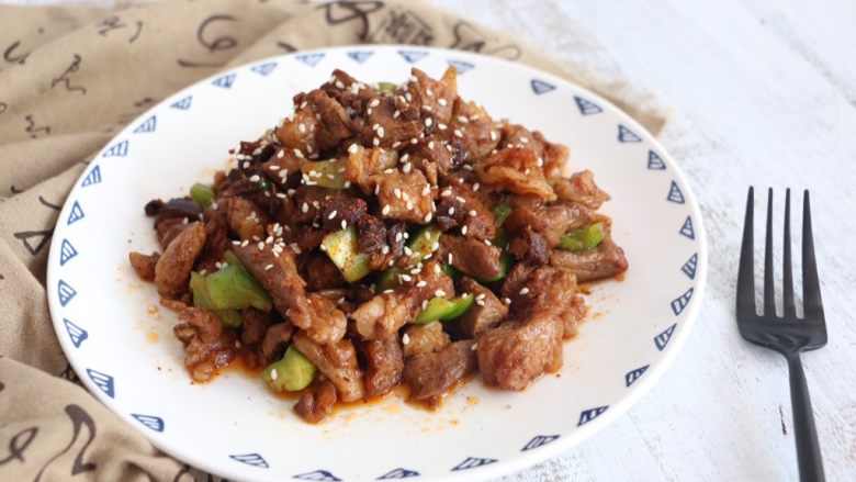 酱爆羊肉,这样吃羊肉,好吃、过瘾!