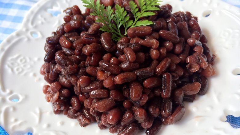 自制蜜红豆,可以添加在酸奶里,芋圆里、饮料里,爱怎么吃怎么吃