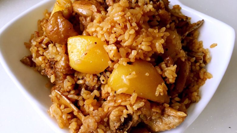 土豆鸡块焖饭,再来一碗😂😂