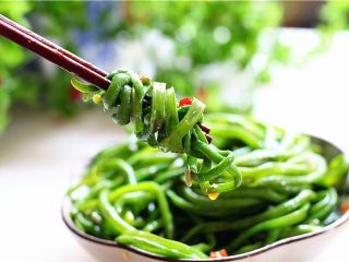 吃豇豆还用麻汁？快来试试这个--手撕豇豆
