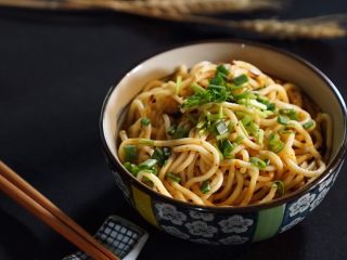 秘制麻酱冷面，商家不会透露的秘方