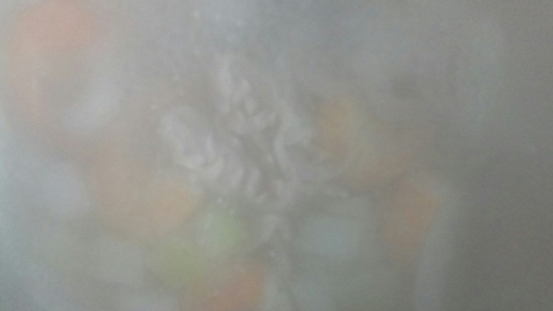 非虾本意,加入<a style='color:red;display:inline-block;' href='/shicai/ 429'>瘦肉</a>丝