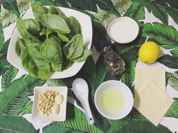 酸奶青酱蔬菜意面,做青酱的食材~