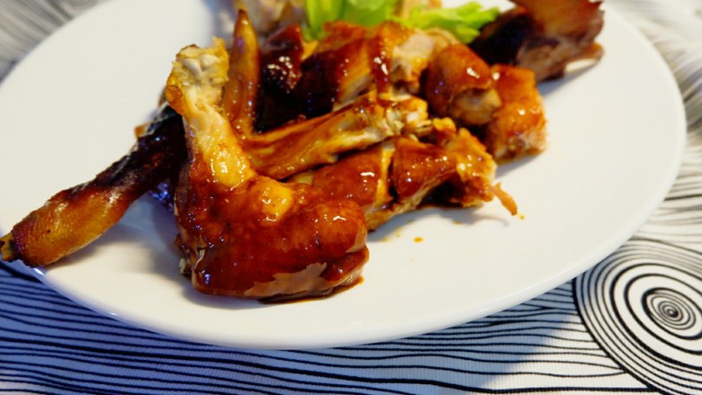 减肥也得好好做饭 一鸡两吃,烤鸡,其实真的很想咬一口,但是我忍了