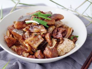 老咸鱼烧肉