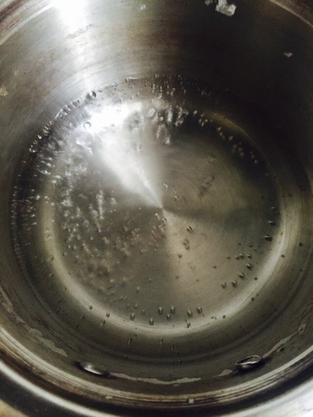 椰汁芋圆西米露,烧一点开水!!现开的