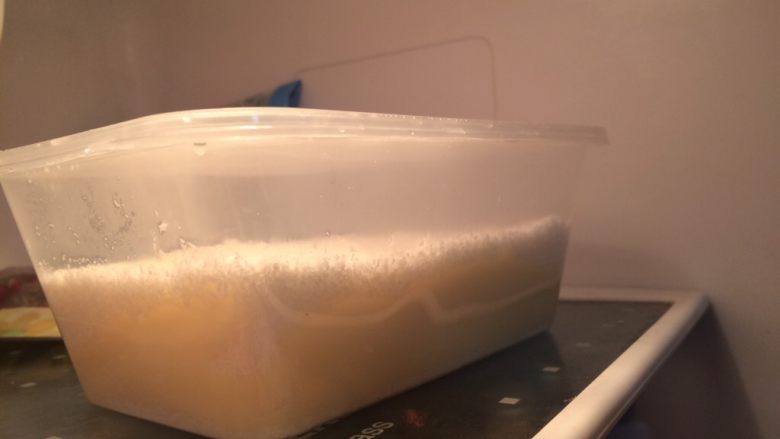椰丝小方,保鲜冷藏,不是冷冻哦