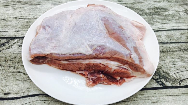 #食二星座# 罐焖牛肉(34图详细步骤),主要食材:<a style='color:red;display:inline-block;' href='/shicai/ 218'>牛腩</a>1000g