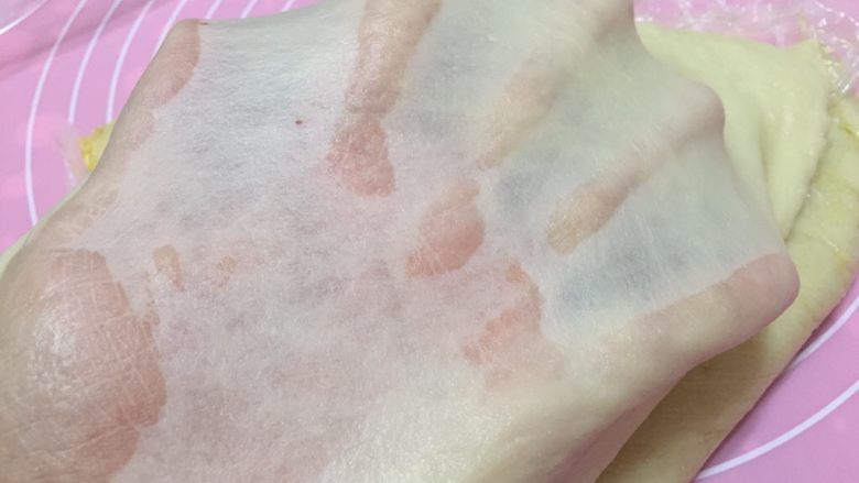 花样蛋黄酥,你们爱的手套膜,不用机器它也是能粗来的!