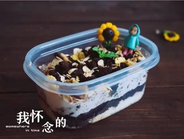 奥利奥盒子(免烤),然后就完成啦~又好看又好吃的奥利奥盒子~