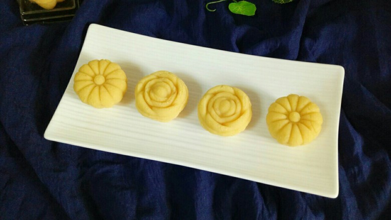 绿豆糕,冷藏后口感更好,原味的绿豆糕。