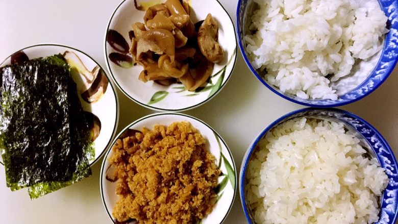 海苔肉松萝卜干饭团,准备食材