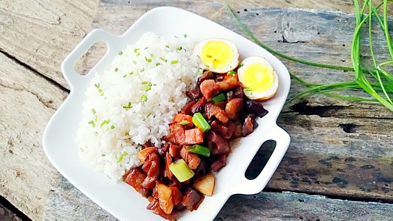 台湾卤肉饭,成品图!