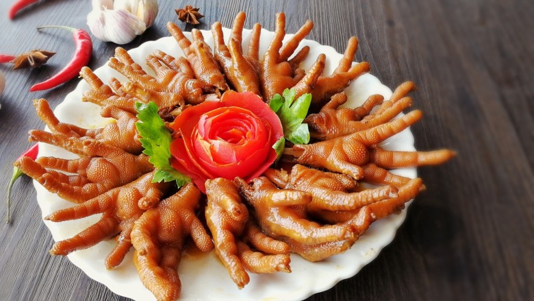香卤鸡爪,成品图