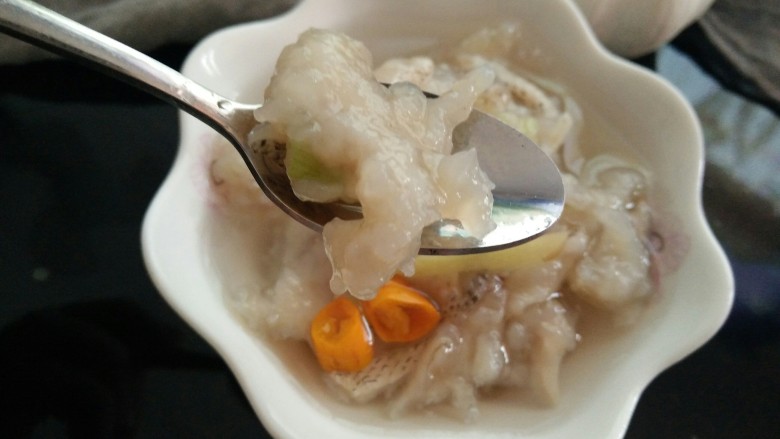 鮸鱼羹,嫩滑嚼劲,味道鲜美。