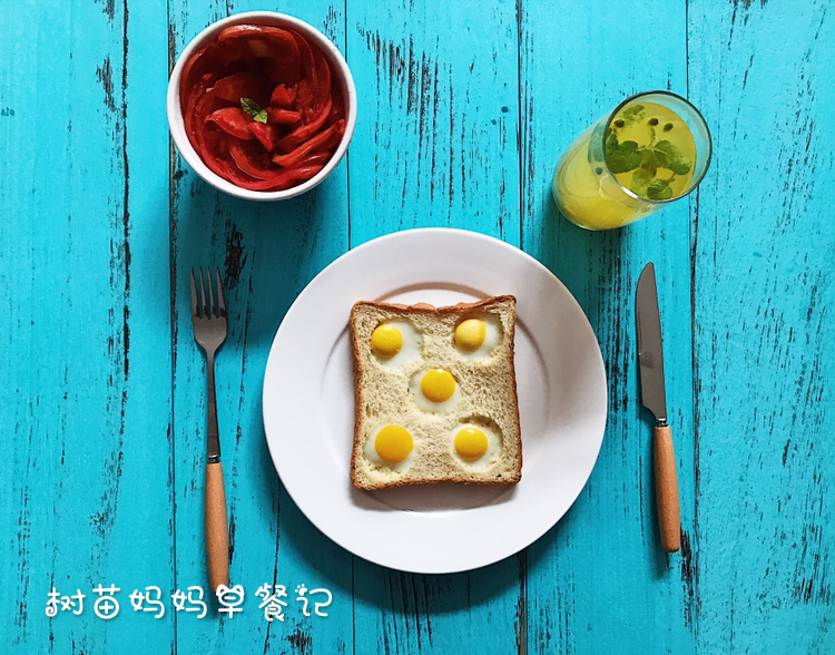 鹌鹑蛋波点吐司,