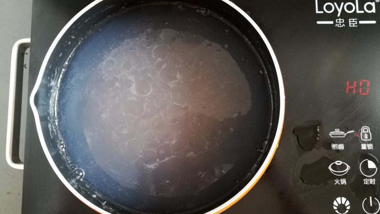 芒果西米露,西米焖到没有白点就熟透了