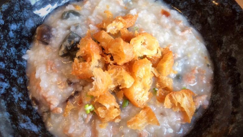 经典皮蛋瘦肉粥
