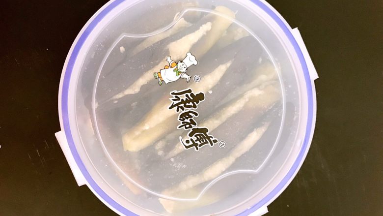 吃粥小菜 蒜香茄子,蒜香茄子做好了,最好放冰箱冷藏保存
