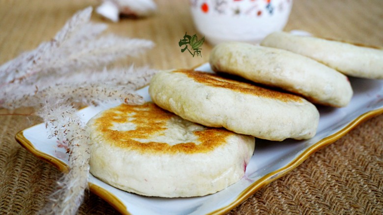 苋菜饼,夏日晚饭,稀饭,小菜,搭配馅饼。