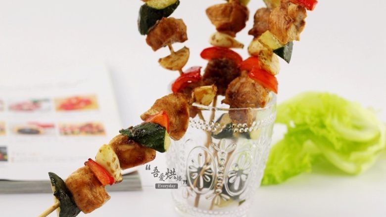 零厨艺做出五彩缤纷的——鸡腿杂蔬串,成品欣赏