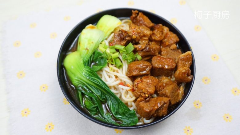 红烧牛肉面