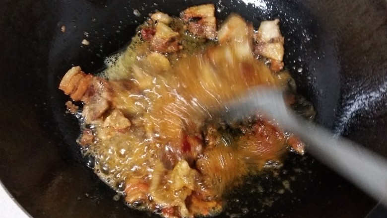 回锅肉,搅拌