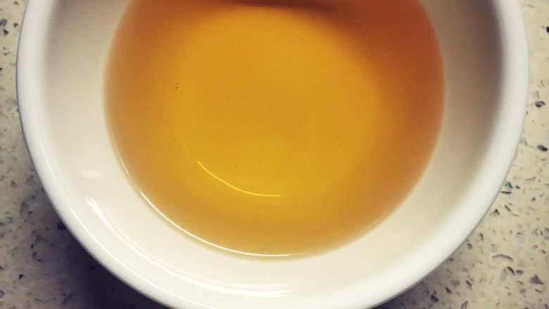 南瓜炒饭炒饭秀,香菇水(泡干香菇的水千万不要倒了,当味精用)