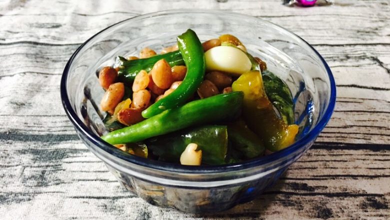 自制八宝菜,成品图!杭椒还没有完全入味!